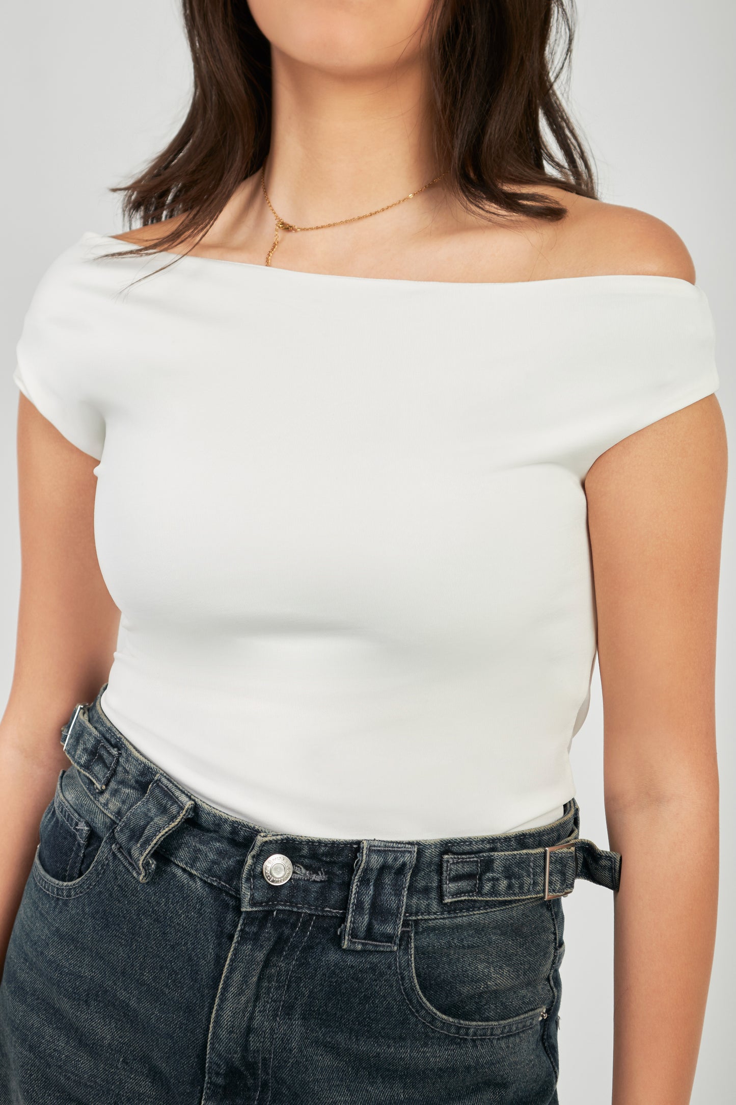 ONE SHOULDER RUSHED ASYMMETRICAL TOP - WHITE
